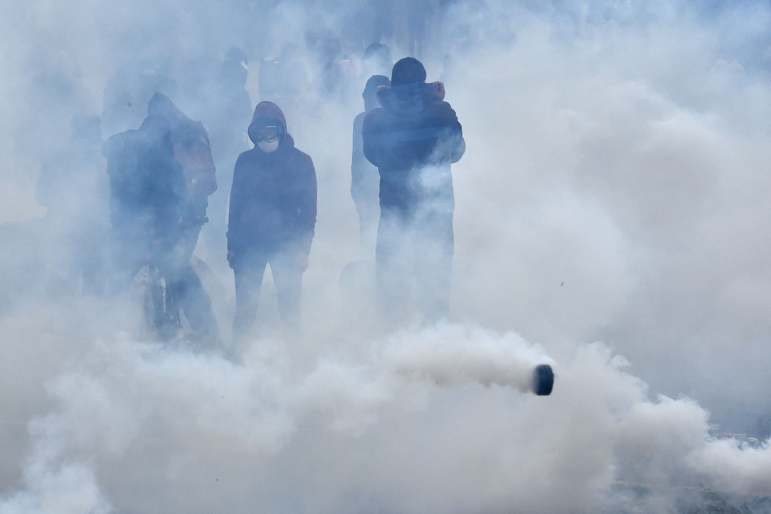 Incidents pendant une manifestation contre la loi Travail le 28 avril 2016 à Nantes Incidents pendant une manifestation contre la loi Travail le 28 avril 2016 à Nantes
