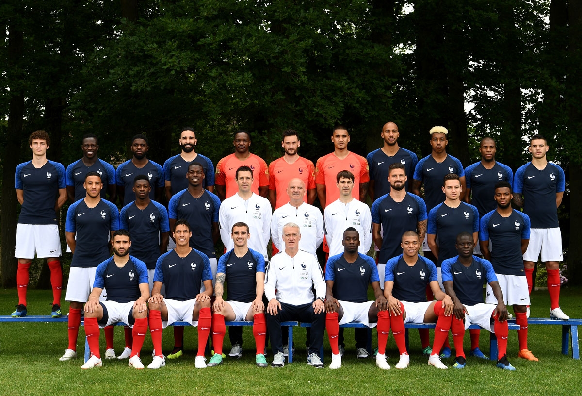 France's national football team (3rd row, from L): France's defender Benjamin Pavard, France's defender Benjamin Mendy, France's defender Samuel Umtiti, France's defender Adil Rami, France's goalkeeper Steve Mandanda, France's goalkeaper Hugo Lloris, Fran