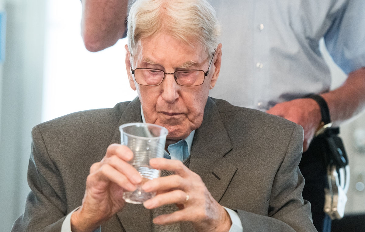 Reinhold Hanning, former SS guard on trial for complicity in 170,000 murders at Auschwitz attends a hearing on May 20, 2016 at the court in Detmold