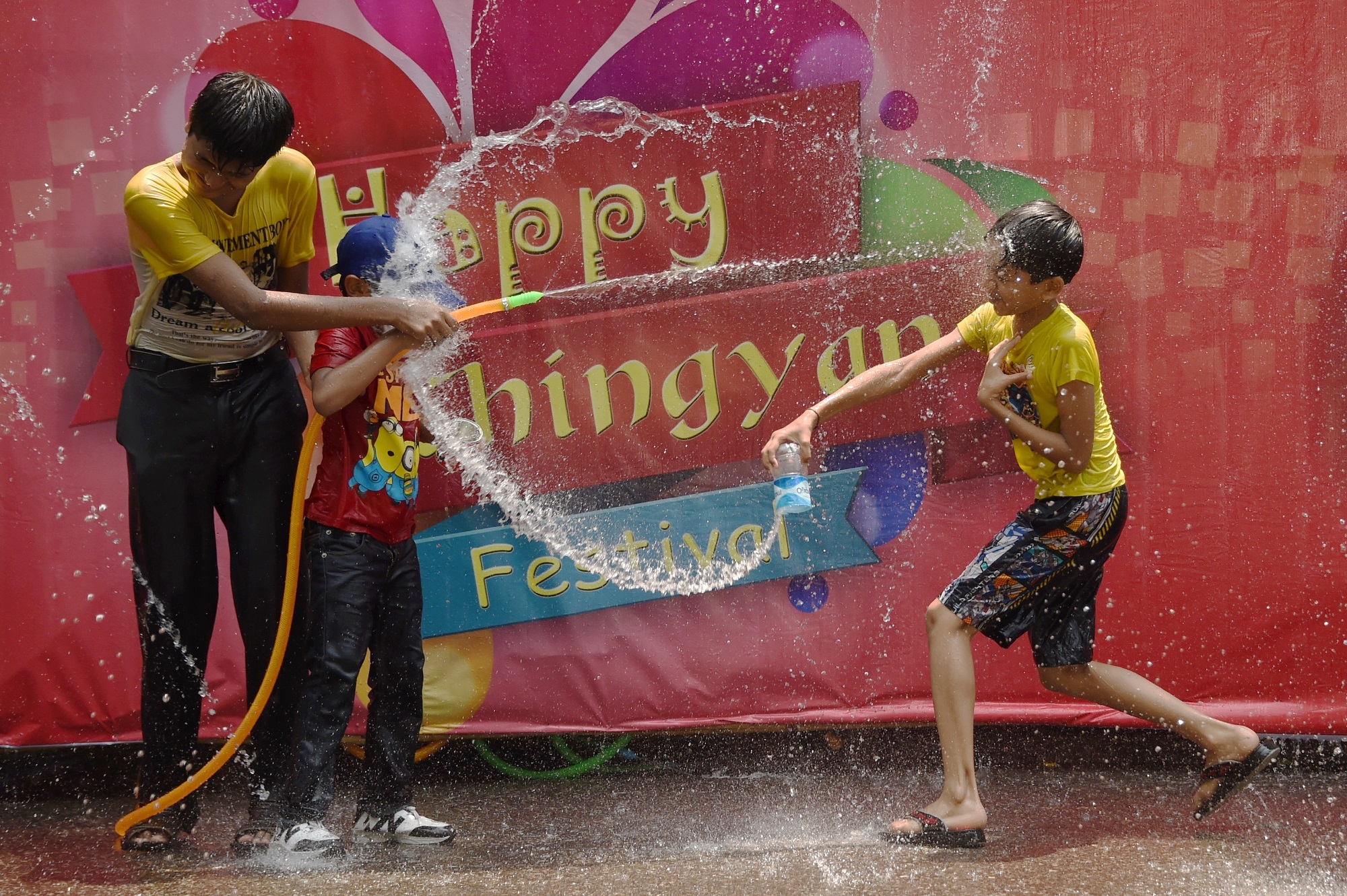 Myanmar-politics-religion-festival-newyear-Buddhism Myanmar-politics-religion-festival-newyear-Buddhism