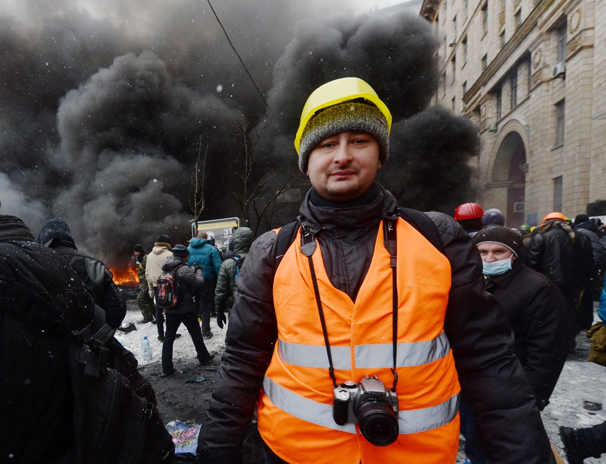 A file picture provided on May 29, 2018 shows Russian journalist Arkadiy Babchenko on January 22, 2014 during Maidan events in Kiev.