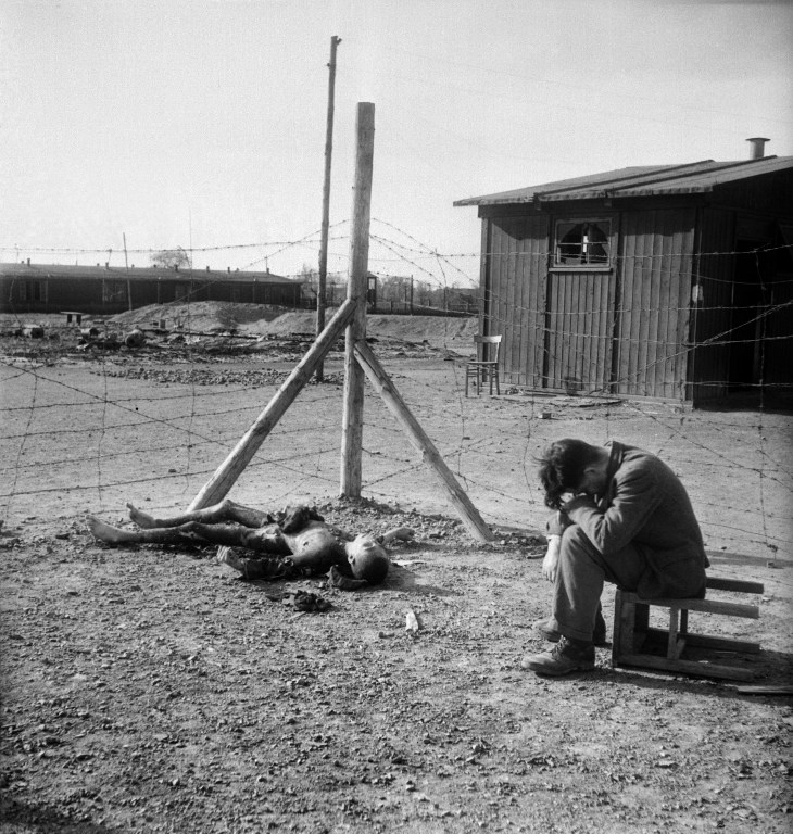 Le camp de Leipzig-Thekla, où des centaines de prisonniers travaillant dans une usine d'avions ont été enfermés et brûlés vifs par les SS le 19 avril 1945, veille de l'arrivée des Américains Le camp de Leipzig-Thekla, où des centaines de prisonniers travaillant dans une usine d'avions ont été enfermés et brûlés vifs par les SS le 19 avril 1945, veille de l'arrivée des Américains